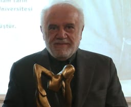 İhsan Süreyya Sırma