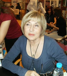 Ayşe Kulin